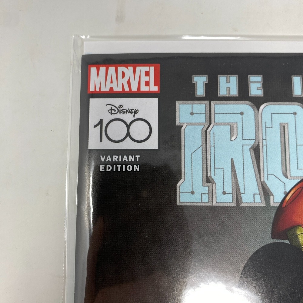 DISNEY 100 MICKEY MOUSE THE‎ INVINCIBLE IRON MAN COMIC BOOK LIMITED RELEASE - Picture 2 of 8